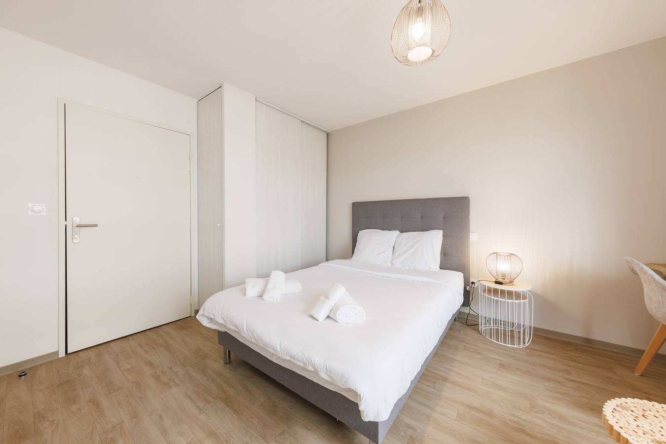 Ganzes Studio, 7 Le Loki - Tramway - Wifi in Clermont-Ferrand, Regionaler Naturpark Volcans d'Auvergne