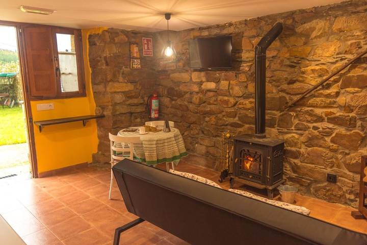 Casa rural para 2 personas, con vistas y jardín en Santa Eulalia de Oscos - 4