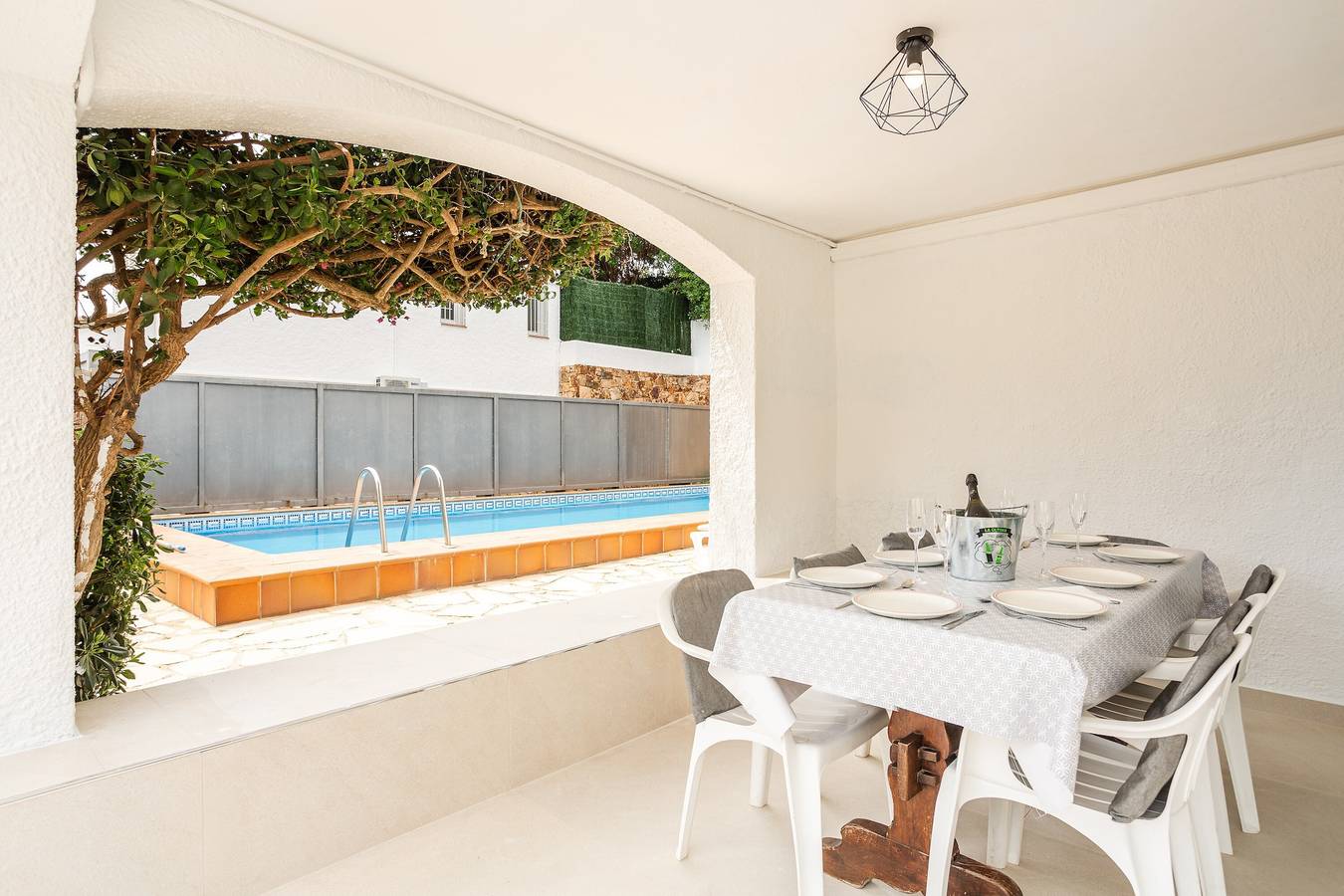 Villa 'Vistamar' mit Meerblick, Wlan und Klimaanlage in Santa Maria de Llorell, Tossa de Mar