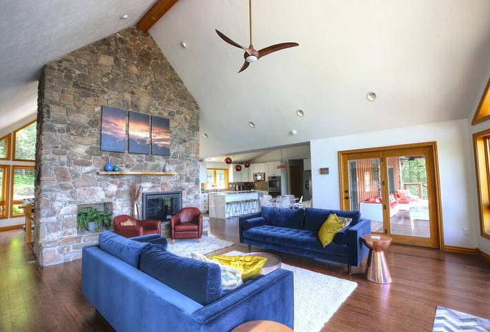 Vacation rental for 30 people, with yard in Arkansas