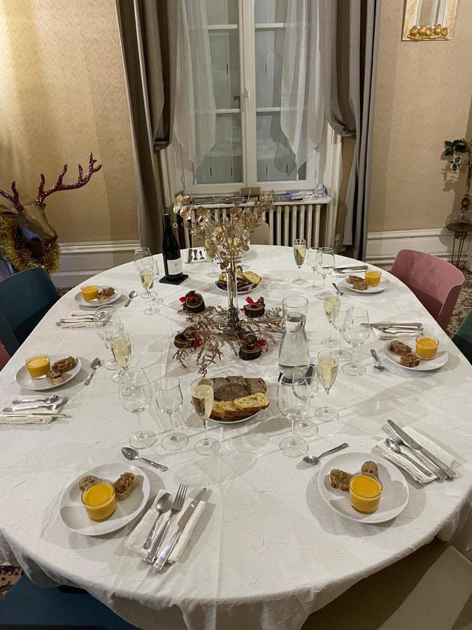 Gîte pour 4 personnes, avec jardin ainsi que jacuzzi et piscine à Chisseaux - 4