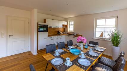 Ferienhaus für 8 Personen in Born a. Darß, Born am Darß, Bild 2