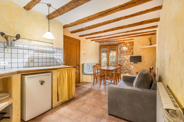 Casa rural para 4 personas, con balcón y jardín en Aragón - 4