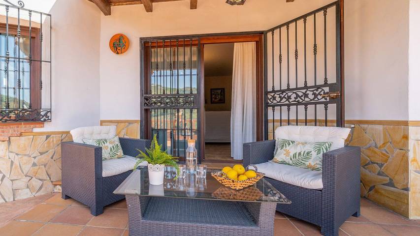 Finca für 8 Personen, mit Pool und Balkon/Terrasse in Cómpeta - 4