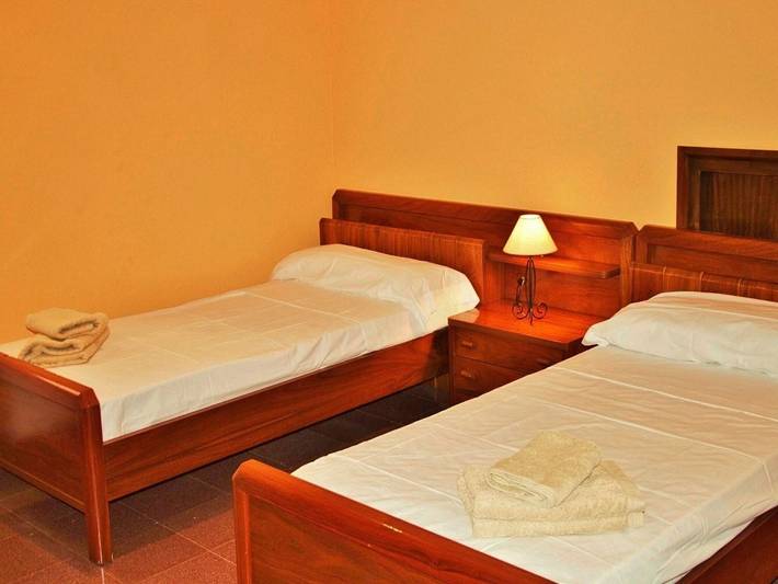 Casa rural para 10 personas, con piscina además de jardín y balcón, Se admiten mascotas en Sant Pol de Mar - 4