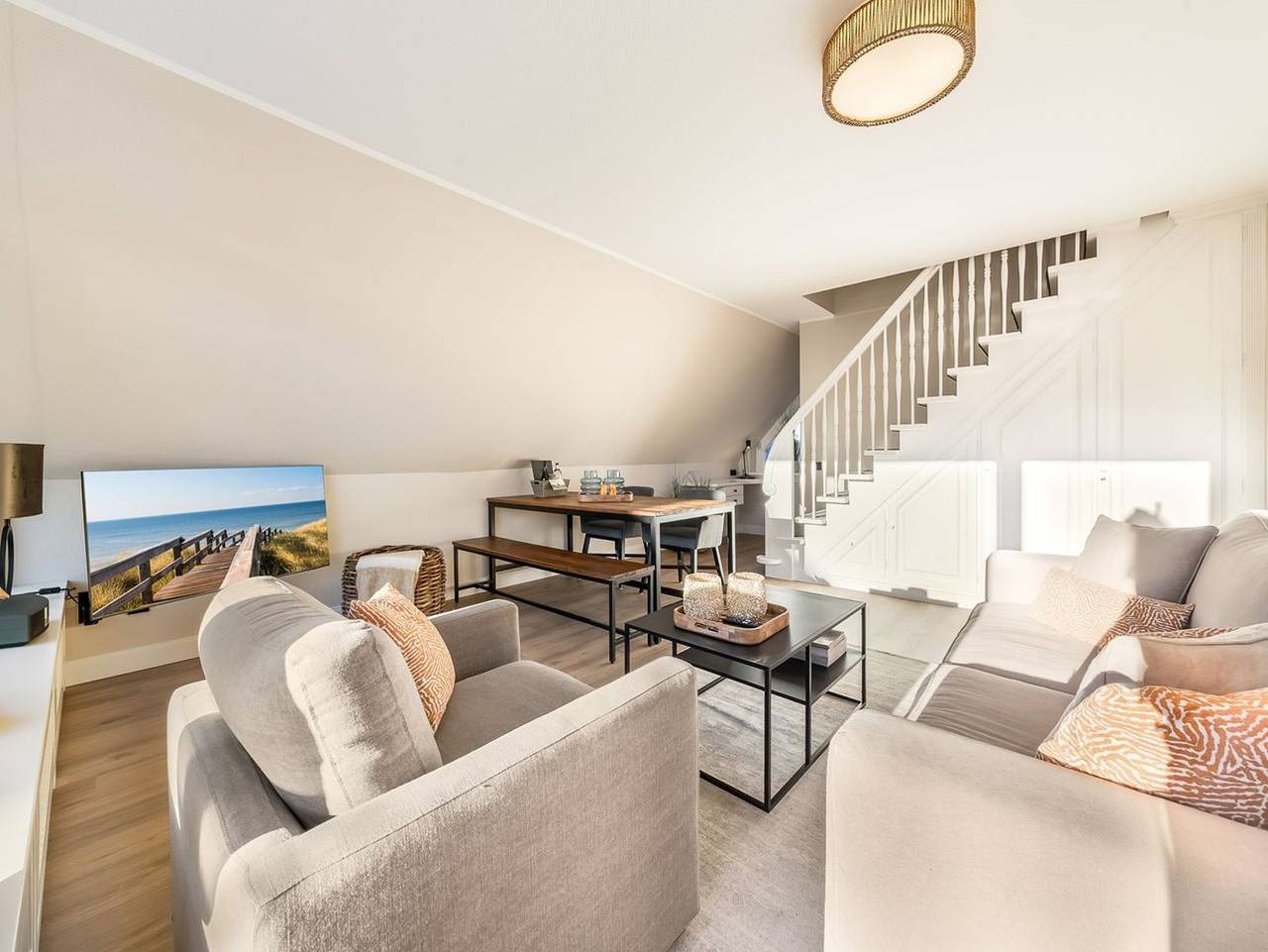 Ganze Ferienwohnung, Mare - Hochwertige 3-Zimmer-Ferienwohnung in Hörnum mit Balkon, Sauna & Strandnähe in Hörnum, Sylt