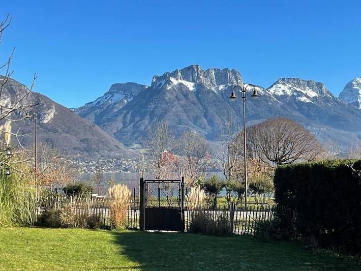 Apartamento de vacaciones para 4 personas, con jardín y vistas - 1