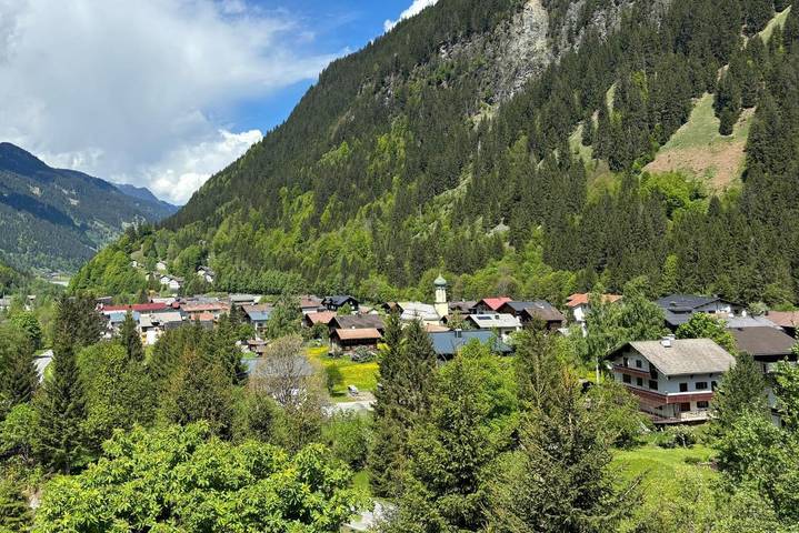 Location de vacances pour 7 personnes, avec vue ainsi que jardin et terrasse dans Partenen - 4