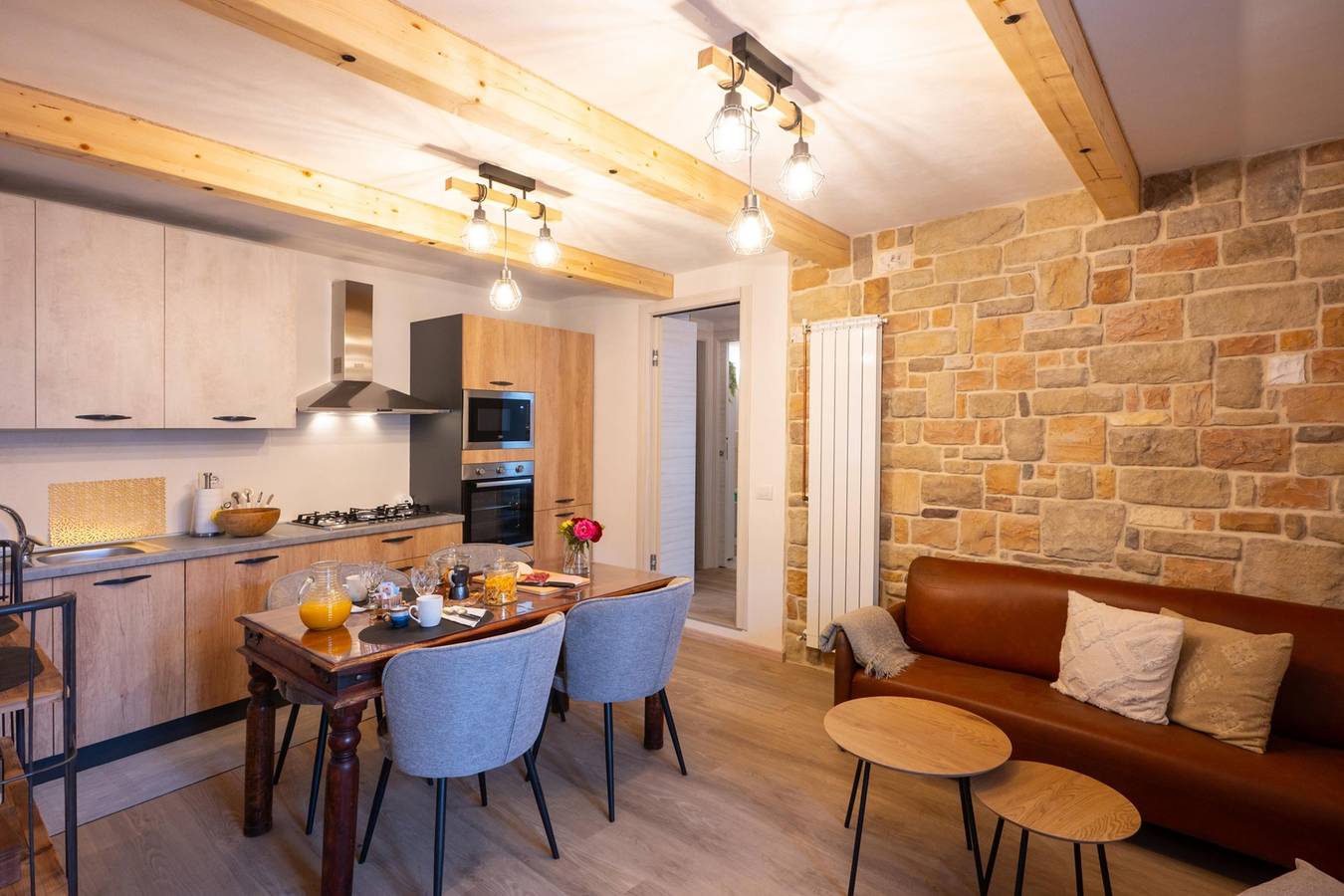 Geheel appartement, Vakantieappartement voor 2 personen met balkon/terras in Villa (Lozio), Lozio