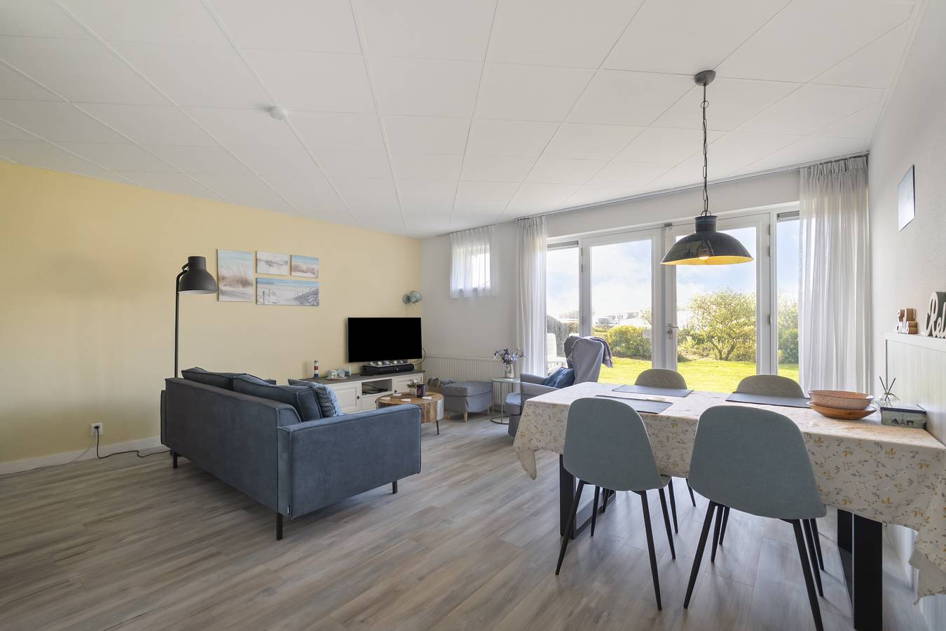 Vrijheid aan de kust — De Strandjutter in Julianadorp aan Zee, Julianadorp