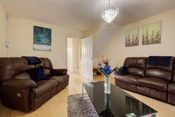 Holiday rental for 5 people, with garden in Peterborough