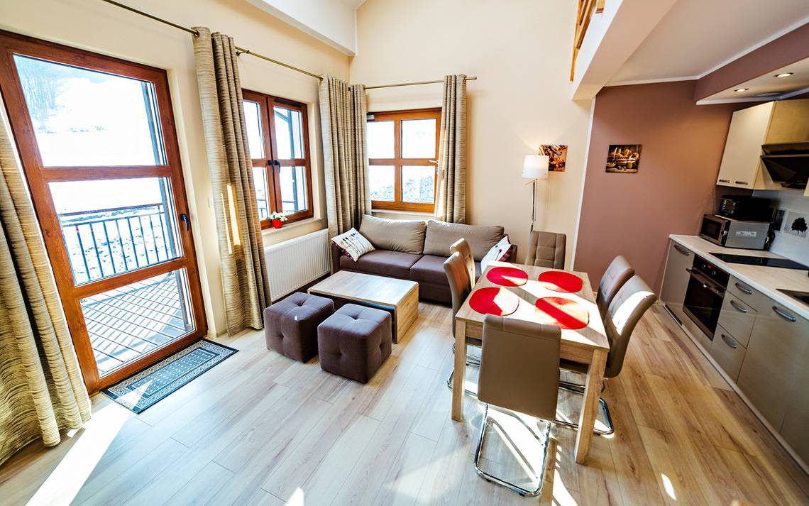 Cały apartament wypoczynkowy, Apartament wakacyjny dla 6 osób z balkon in Karpacz, Sudety (Polska)