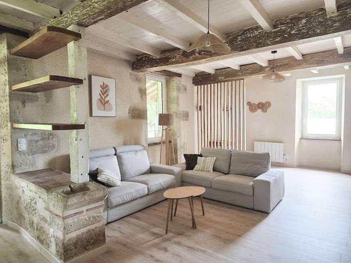 Location de vacances pour 6 personnes, avec Terrasse et Jardin à Beaugas - 2