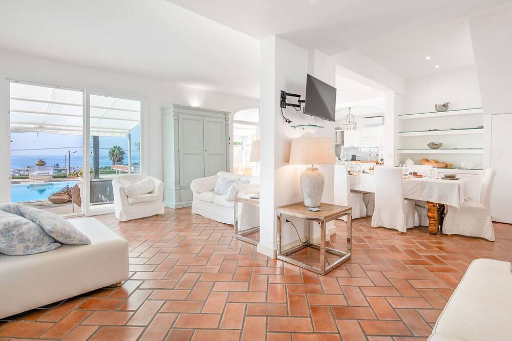 Villa en Santa Maria Al Bagno con 5 habitaciones, capacidad 10 in Nardò, Nardò (municipio)