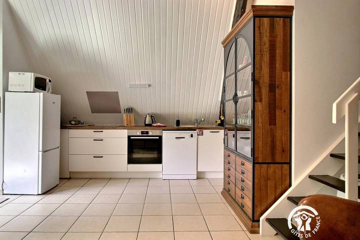 Gîte pour 6 personnes, avec jardin ainsi que terrasse et piscine, animaux acceptés à Pluvigner - 3