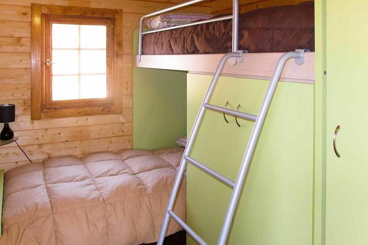 Bungalow für 4 Personen, mit Pool und Garten an der Ligurische Küste - 2