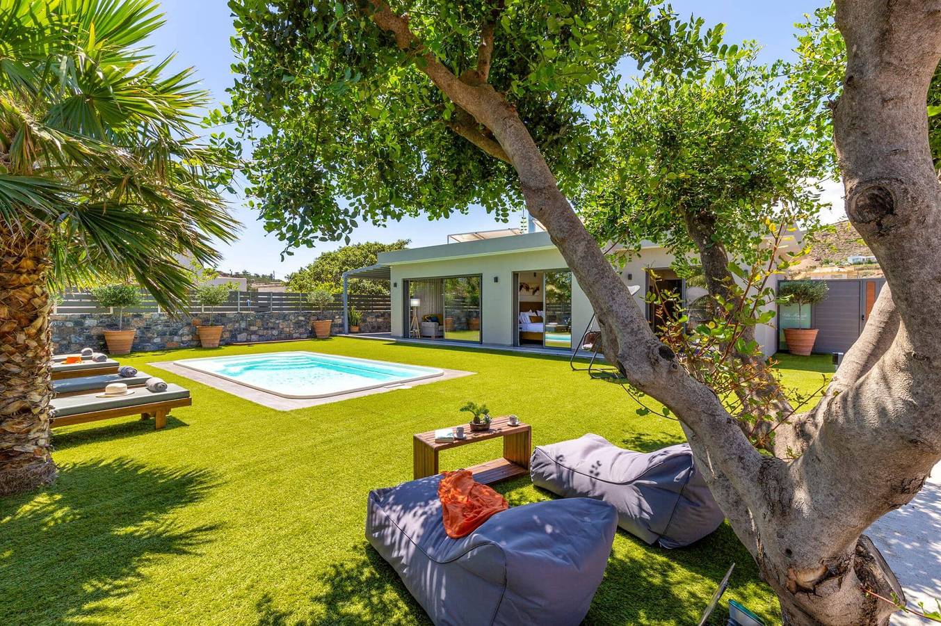 Villa für 4 Personen mit Garten in Agia Pelagia, Achlada