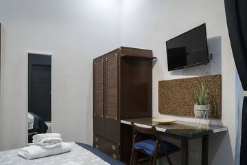 Bed And Breakfast for 2 Guests in Naples, Tyrrhenian Coast Campania, Picture 3