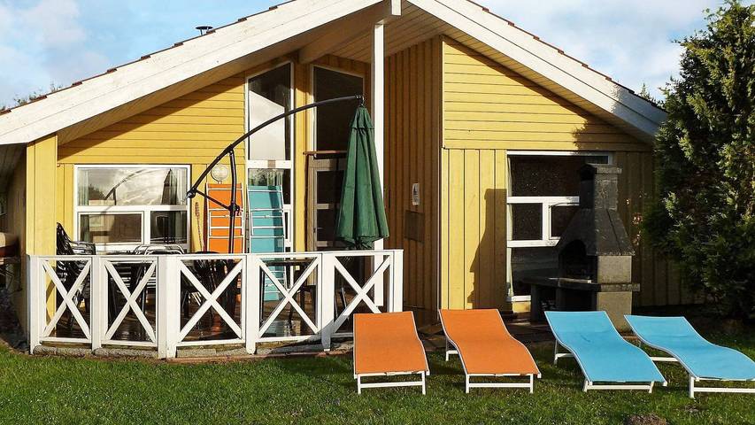 Ferienhaus für 12 Personen, mit Terrasse und Ausblick sowie Garten und Sauna, mit Haustier in Otterndorf