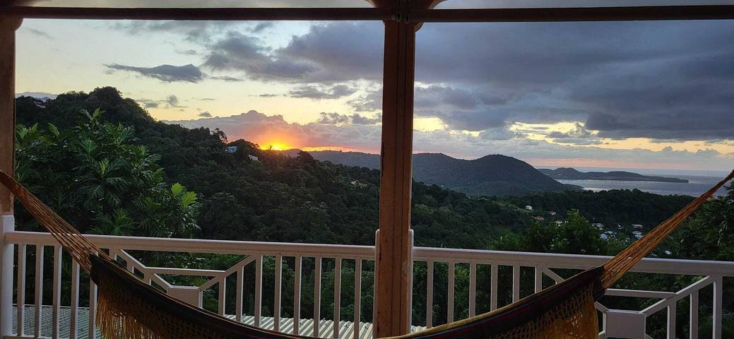 Gîte pour 2 personnes, avec jardin et terrasse dans Le Marin - 2