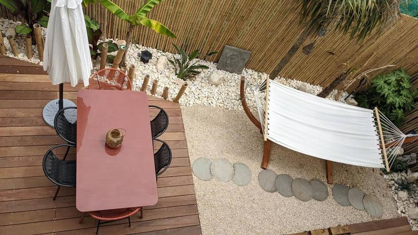Location de vacances pour 6 personnes, avec jardin à Cers