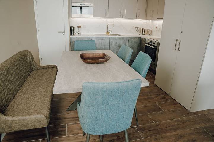 Apartment for 5 people, with balcony in Galway