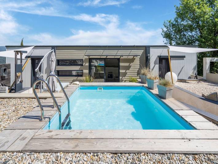 Ferienhaus für 4 Personen, mit Garten und Pool in Les Vans