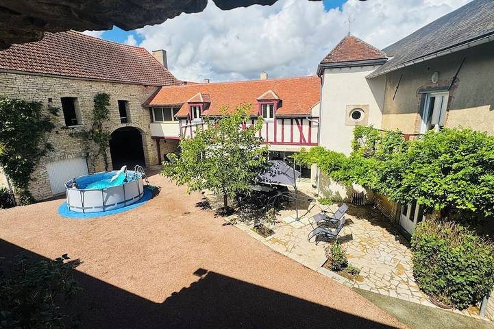Agriturismo pour 17 personnes, avec jardin et jacuzzi
