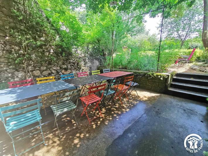 Gîte pour 8 personnes, avec jardin
