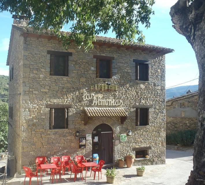 Location de vacances pour 2 personnes, avec Terrasse et Jardin à Bierge