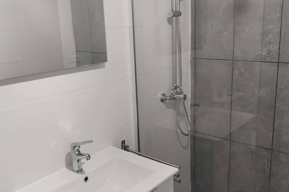Ganze Wohnung, Charmante Erdgeschosswohnung mit Meerblick in Bueu in Bueu, Rías Baixas