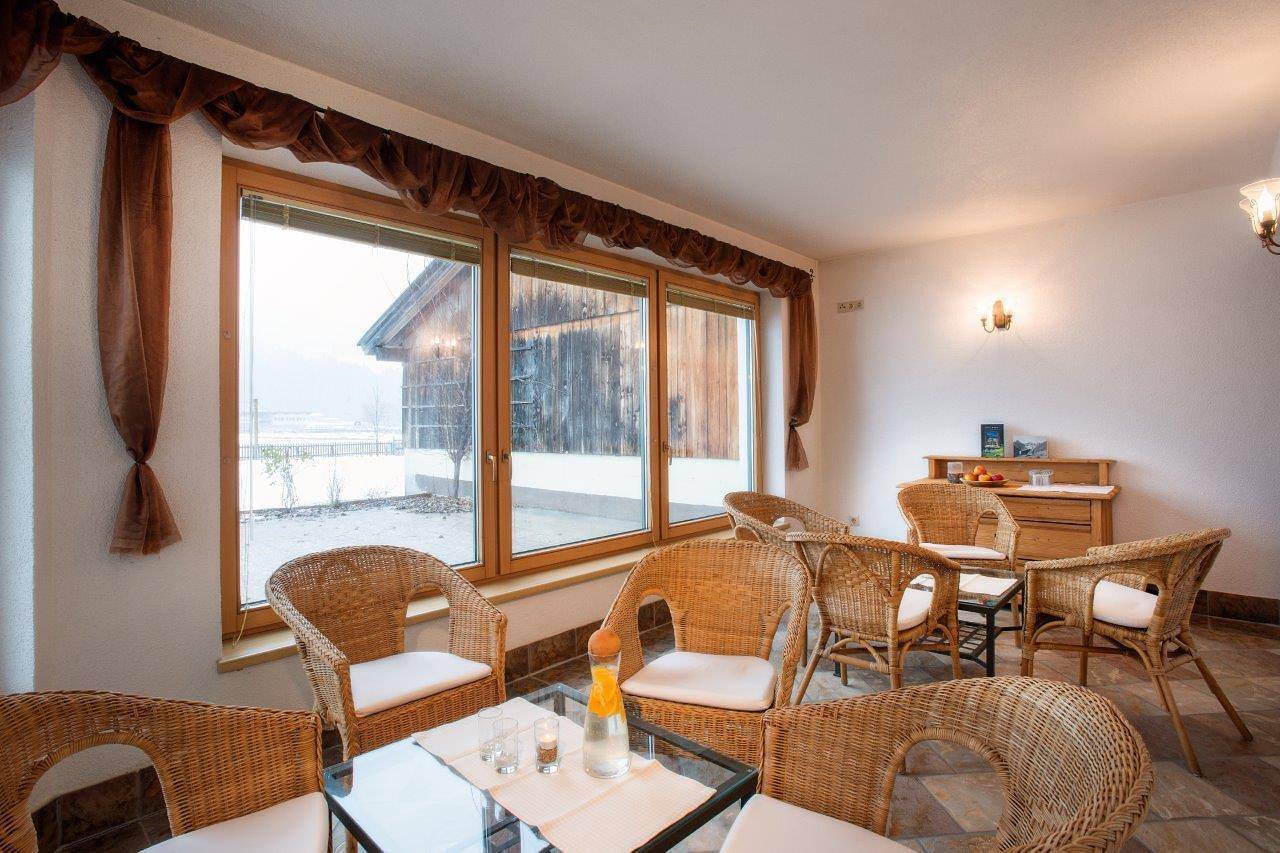 Ferienwohnung 4 "Alpenrose" in Tuxer Alpen, Ried im Zillertal