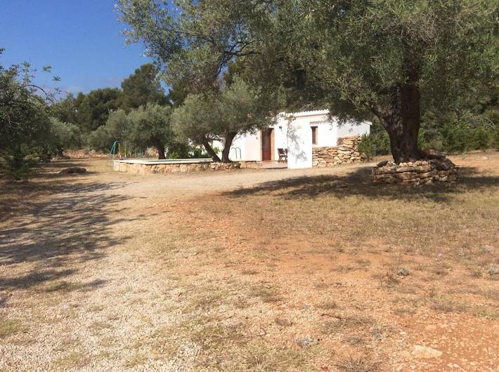 Maison d’hôte pour 8 personnes, avec piscine ainsi que jardin et vue, animaux acceptés