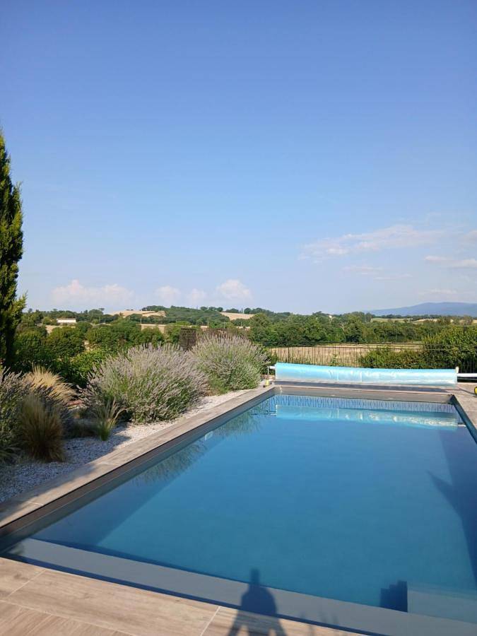Location de vacances pour 9 personnes, avec piscine ainsi que vue et jardin, adapté aux familles à Puylaurens - 3