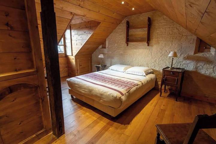 Location de vacances pour 8 personnes, avec jardin, animaux acceptés à Saint-Martin-des-Entrées - 2