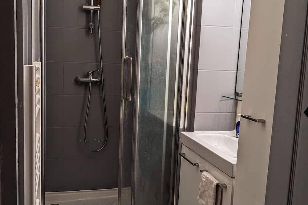 Apartamento entero, Appartement Chaleureux, à Deux pas de Disneyland in Noisy-le-Grand, Sena-Saint Denis