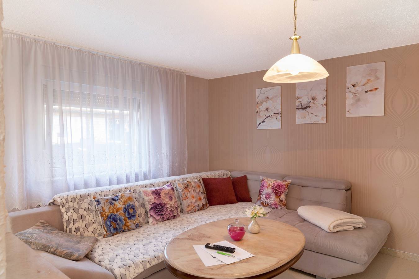 Apartamento entero, Apartamento 'Fewo Bienchen' con jardín privado y wifi in Colditz, Región de Leipzig