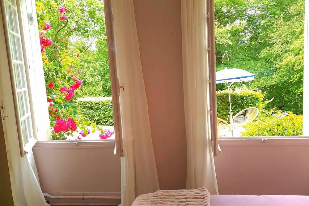 Le Bois Saint‑Jacques – Entre Histoire et Abbaye in Saint-Wandrille-Rançon, Rives-en-Seine