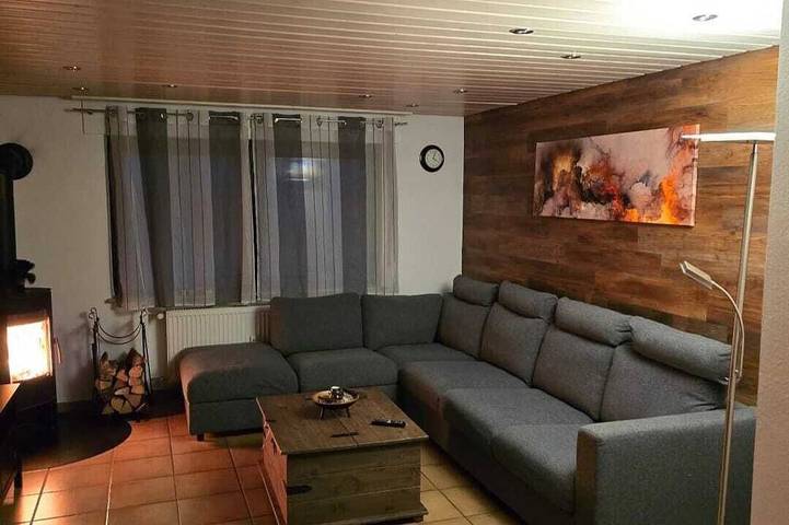 Ganze Wohnung, Ferienwohnung Bohn für Familien mit Hunden, Monteure in Kaisersbach, Rems-Murr-Kreis