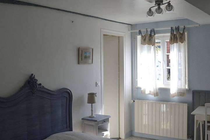 Gîte pour 8 personnes, avec jardin à Ouville-la-Rivière - 4