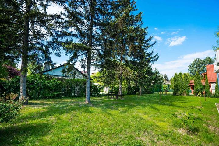 Appartement de vacances entier, Appartement de vacances avec jardin, à seulement 100 mètres de la plage in Ville de Siófok, Siófok