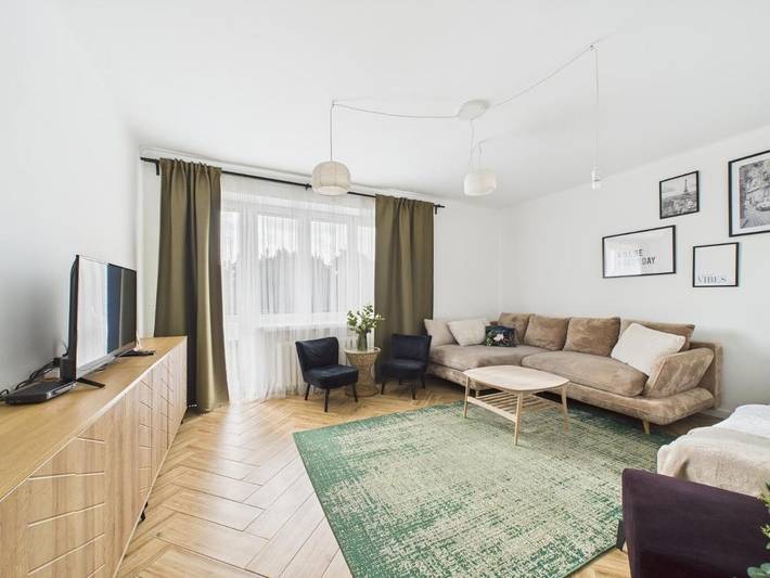 Apartament wakacyjny dla 7 osób, z ogród i taras w Radom