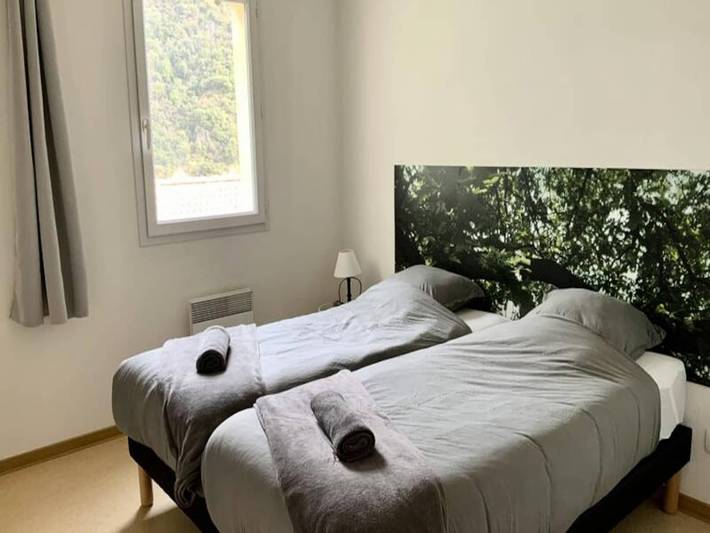 Gîte pour 5 personnes, avec balcon et piscine, animaux acceptés à Avène - 2