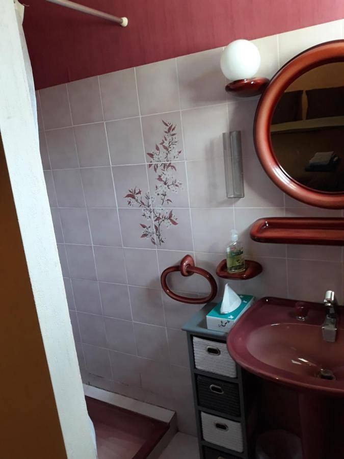 Appartement de vacances entier, Quadruple Room with Private Bathroom in Villeneuve-la-Comptal, Région de Carcassonne