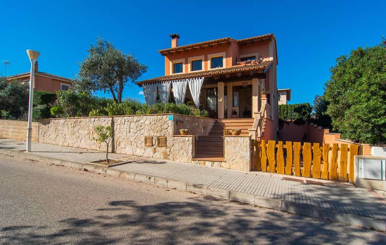 Villa pour 5 personnes, avec terrasse à Son Serra de Marina - 2