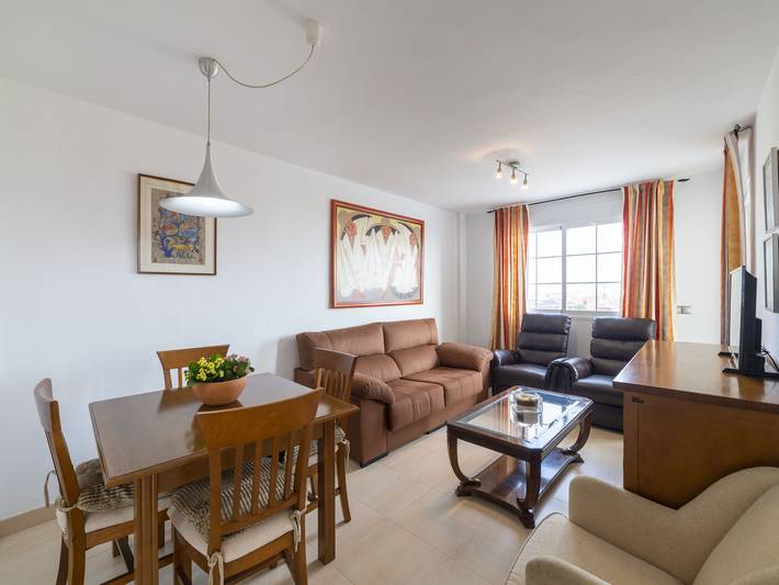 Ferienwohnung für 4 Personen, mit Balkon und Terrasse sowie Garten in Roquetas de Mar - 2