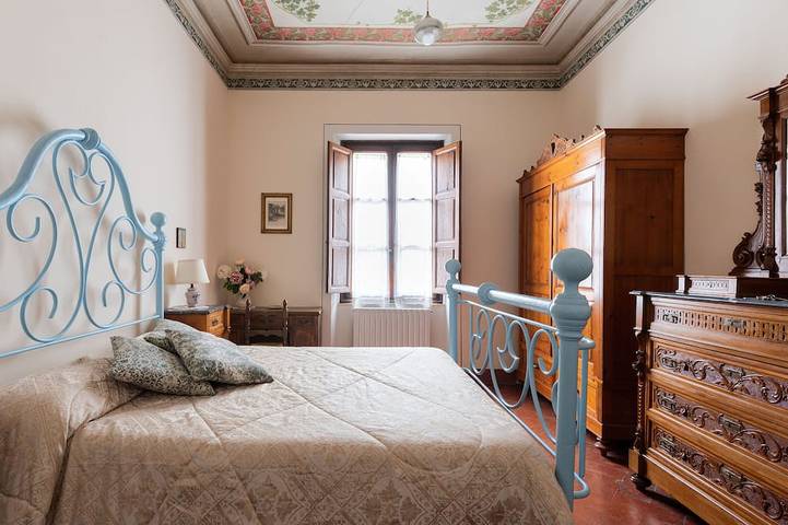 San Gimignano Dependance Rose's Rooms, 4 rooms, fast Wifi, service conciege in San Gimignano, Siena e dintorni