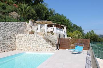 Maison de vacances pour 6 personnes, avec jardin, animaux acceptés dans les Alpes maritimes