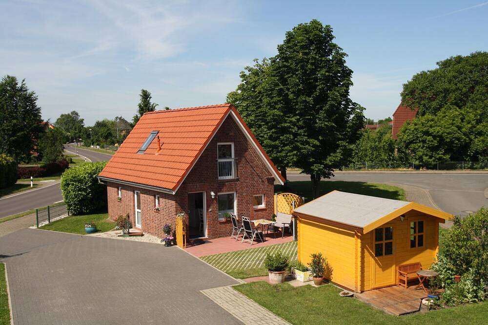 Freistehendes Ferienhaus \"Kleines Häuschen\" im Alten Land, Hollern-Twielenfleth in Hollern-Twielenfleth, Cuxland