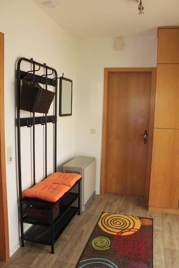 Ferienwohnung für 4 Personen, mit Terrasse und Garten sowie Ausblick in Wanfried - 2